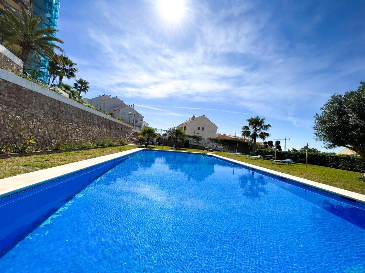 Apartamento A 900 M De La Playa Y Con Vistas Al Mar En Fuengirola Eksteriør bilde