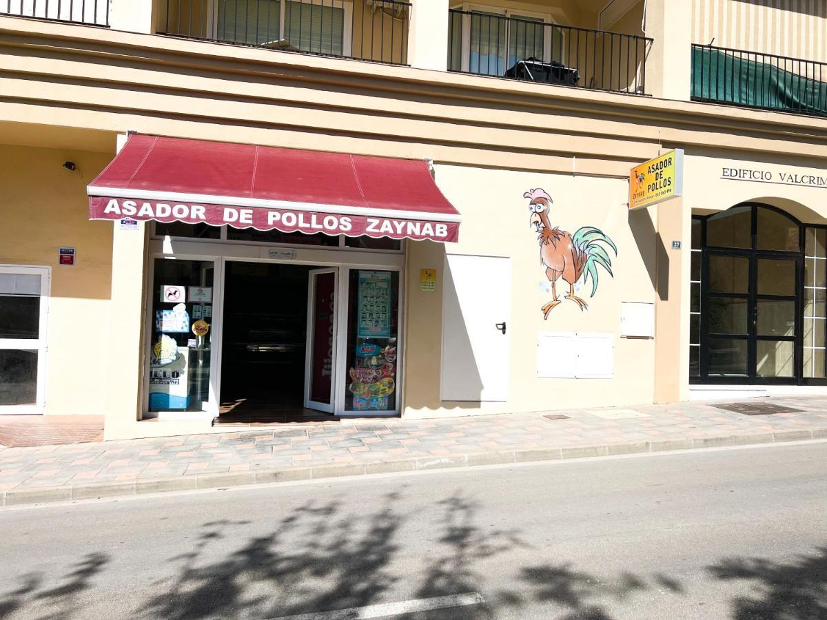 Apartamento A 900 M De La Playa Y Con Vistas Al Mar En Fuengirola Eksteriør bilde