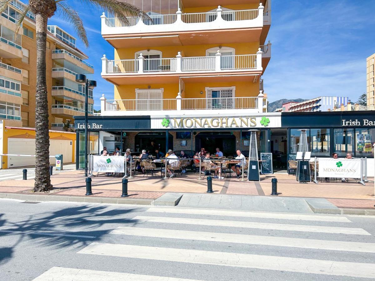 Apartamento A 900 M De La Playa Y Con Vistas Al Mar En Fuengirola Eksteriør bilde