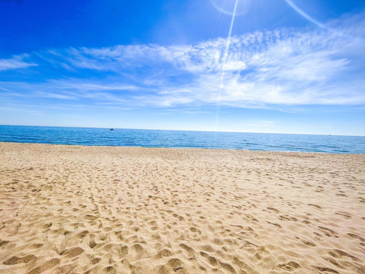 Apartamento A 900 M De La Playa Y Con Vistas Al Mar En Fuengirola Eksteriør bilde